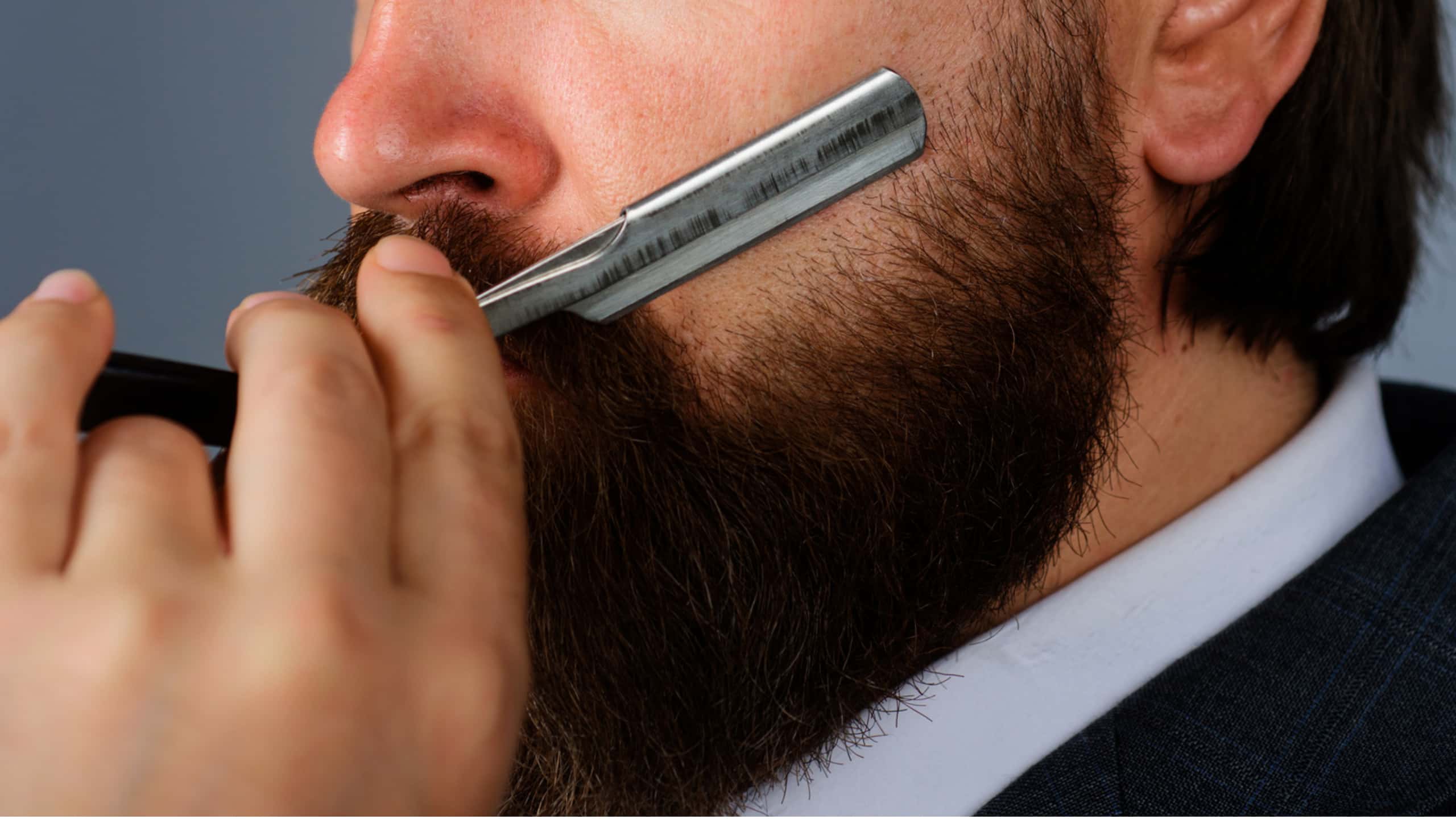 How to Maintain Your Beard's Natural Glow 
