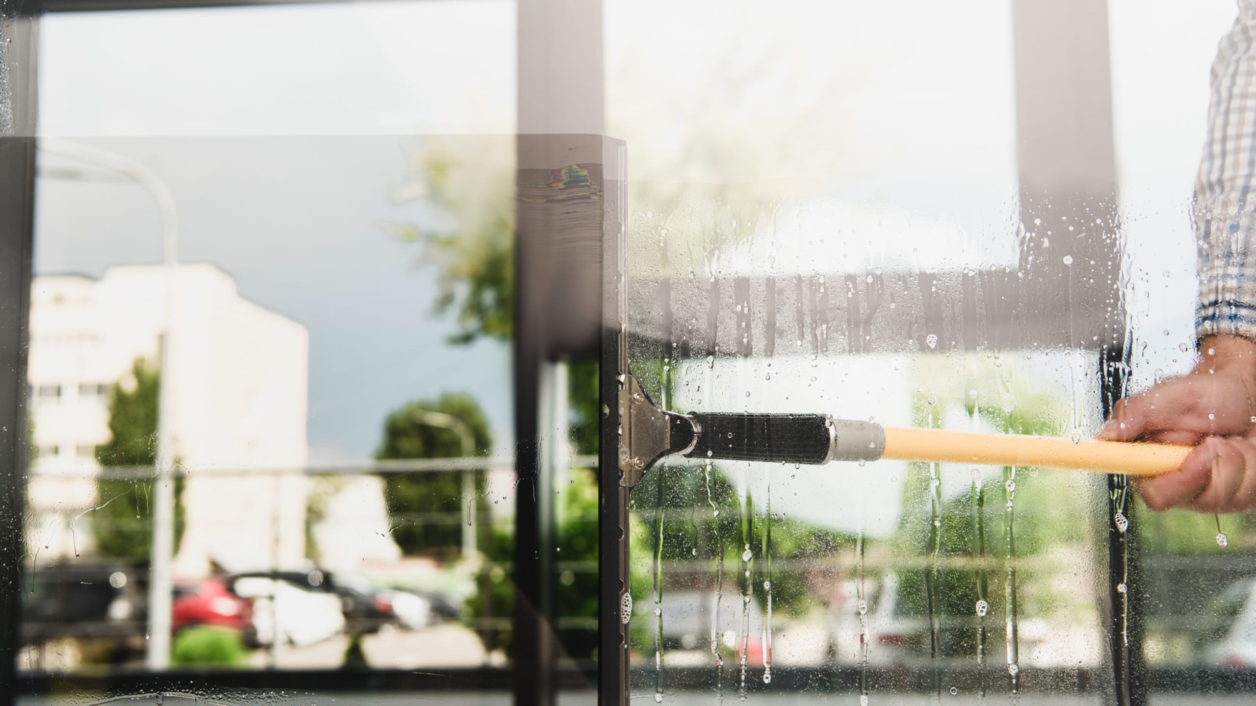 What is the Secret to a Spotless Office? 