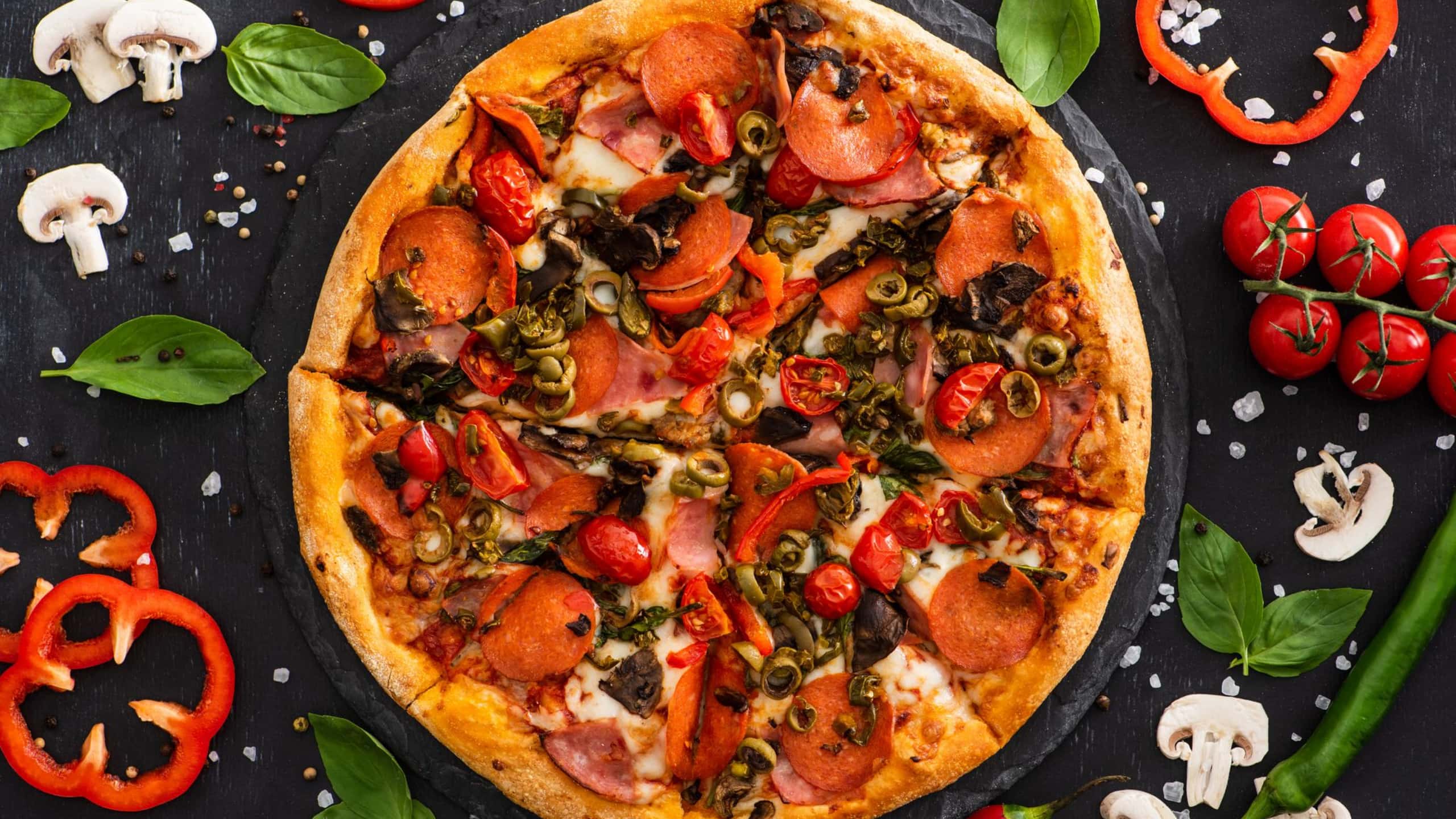How to Create the Perfect Pizza in Panama City Beach